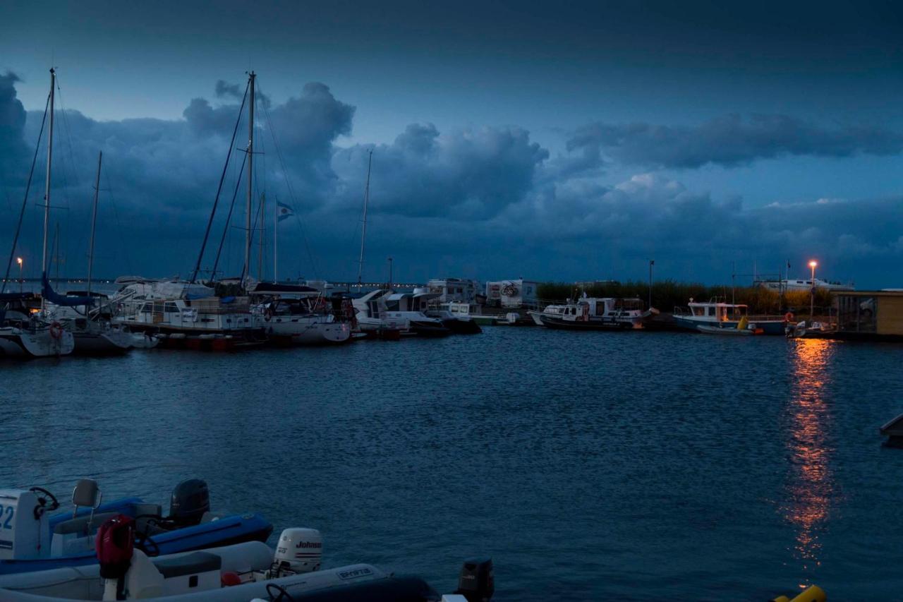 Ahoy Puck Apartament Przy Plazy Z Widokiem Na Morze Exteriör bild