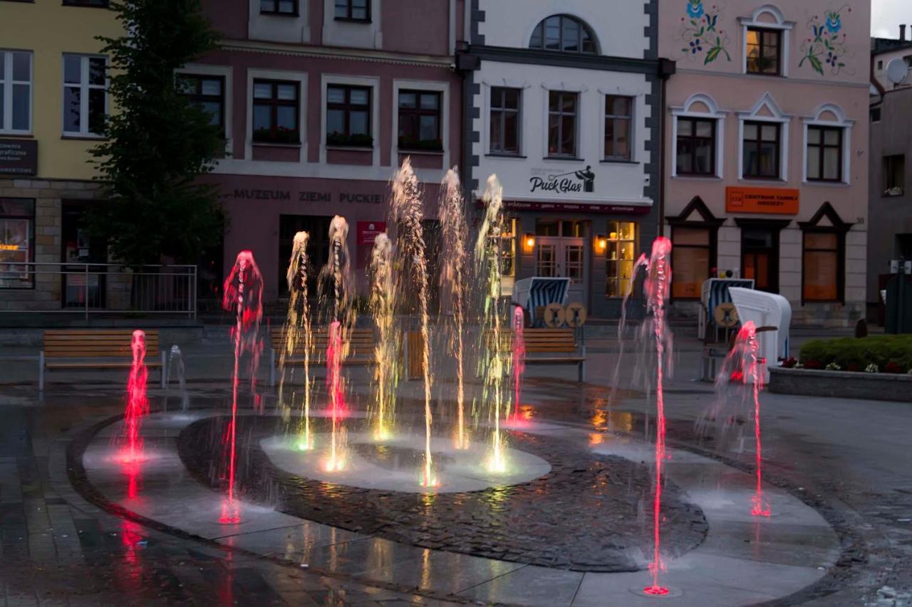 Ahoy Puck Apartament Przy Plazy Z Widokiem Na Morze Exteriör bild
