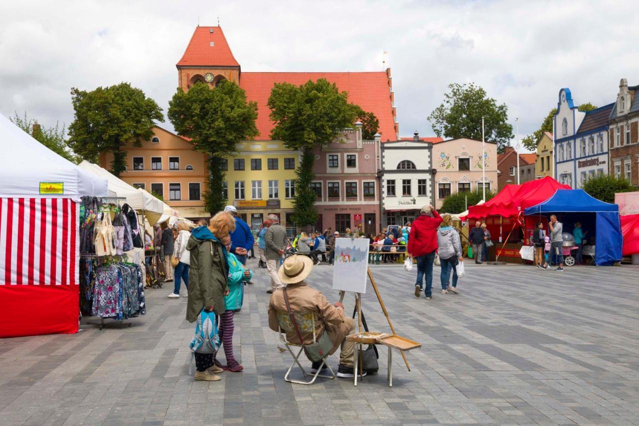 Ahoy Puck Apartament Przy Plazy Z Widokiem Na Morze Exteriör bild